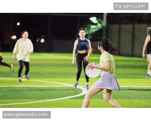 飞盘战术解析：西安飞盘队高效反击体系的构建与应用