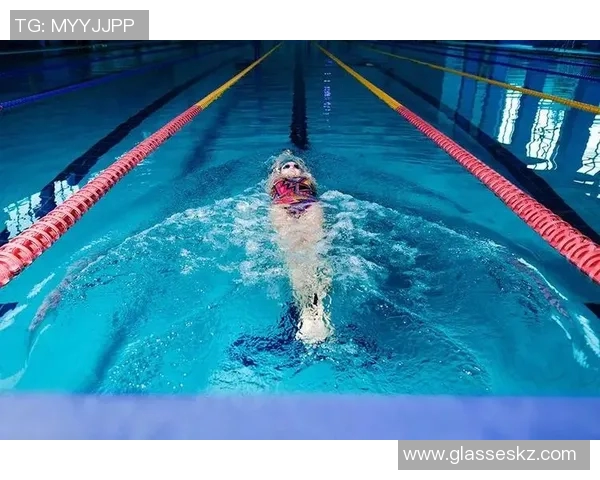 仰泳基本技巧详解 从入门到精通的全面解析与训练方法