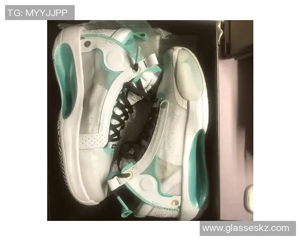 运动鞋革新设计引领潮流：舒适性与科技感完美融合打造全新穿着体验